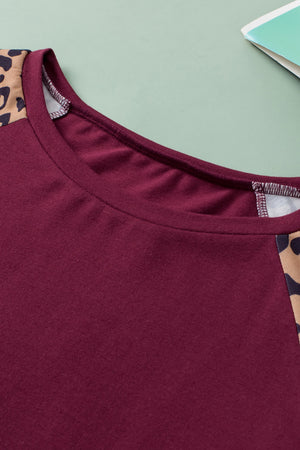 Burgundy Contrast Leopard Raglan Sleeve Plus Size T-shirt